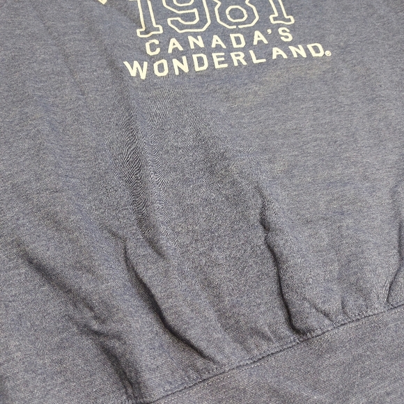 NWT Unisex Canada's Wonderland Minebuster Roller Coaster Navy Sweatshirt, Large - Picture 4 of 13